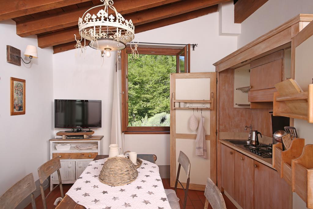Premignaga Natural Home Gardone Riviera Bagian luar foto