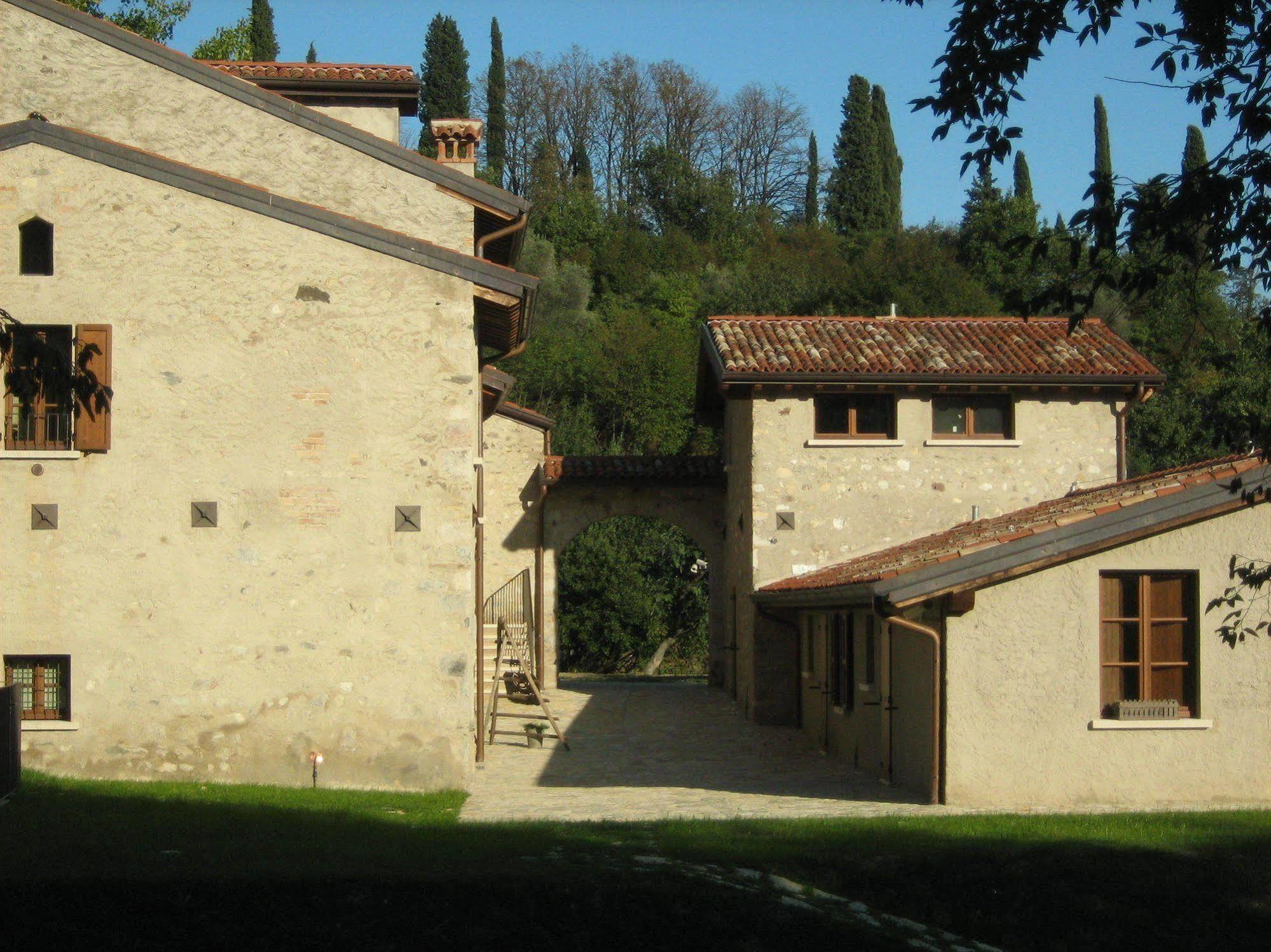 Premignaga Natural Home Gardone Riviera Bagian luar foto