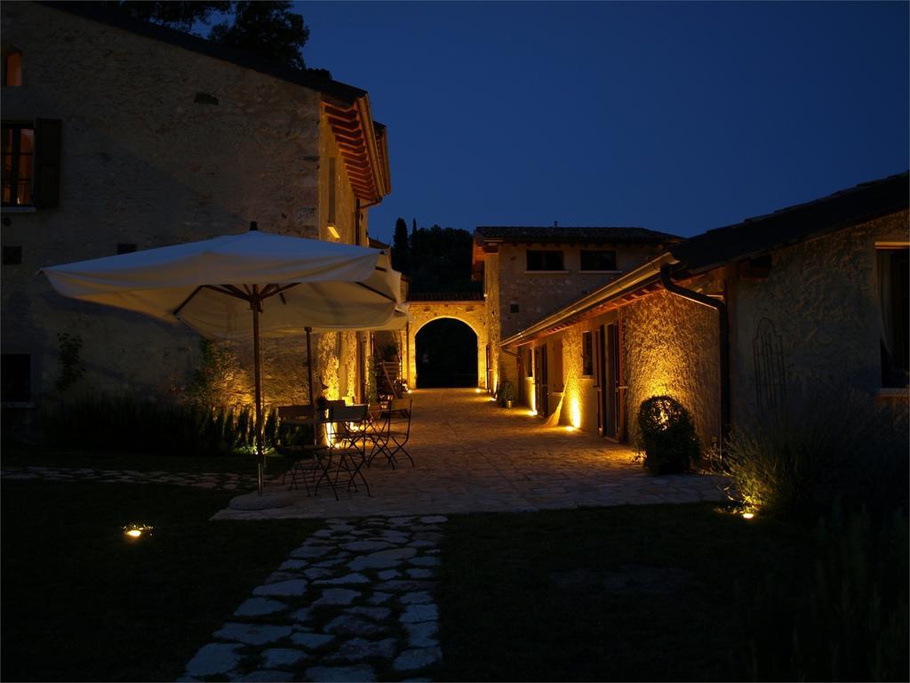 Premignaga Natural Home Gardone Riviera Bagian luar foto